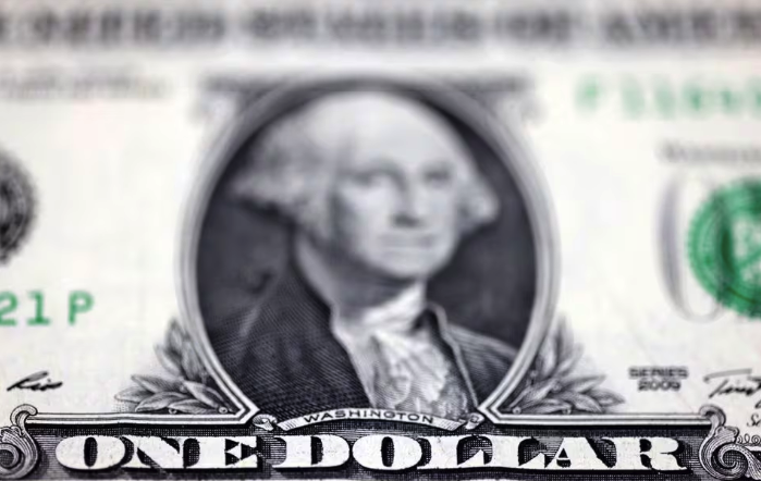 Dollar Struggles for Direction, Yen Rises After Data