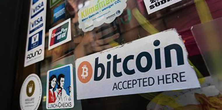 Bitcoin Climbs 2.5% Amid Rising Global Policy