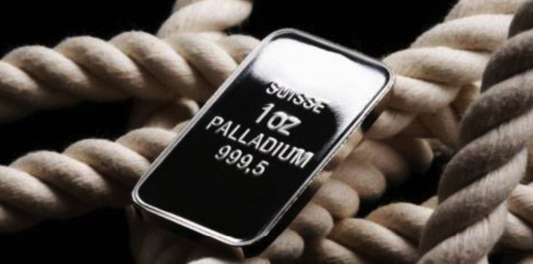 Palladium Extends Losses Towards $900