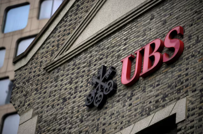UBS Sells Former Credit Suisse Arm to Its Management