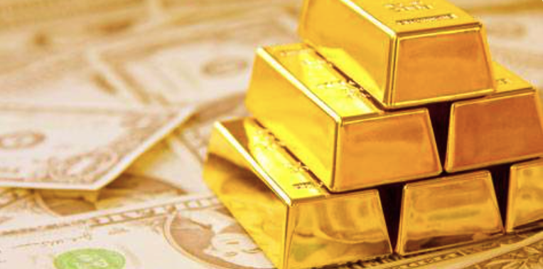 Gold Hits Fresh Record High and Approaches $2600